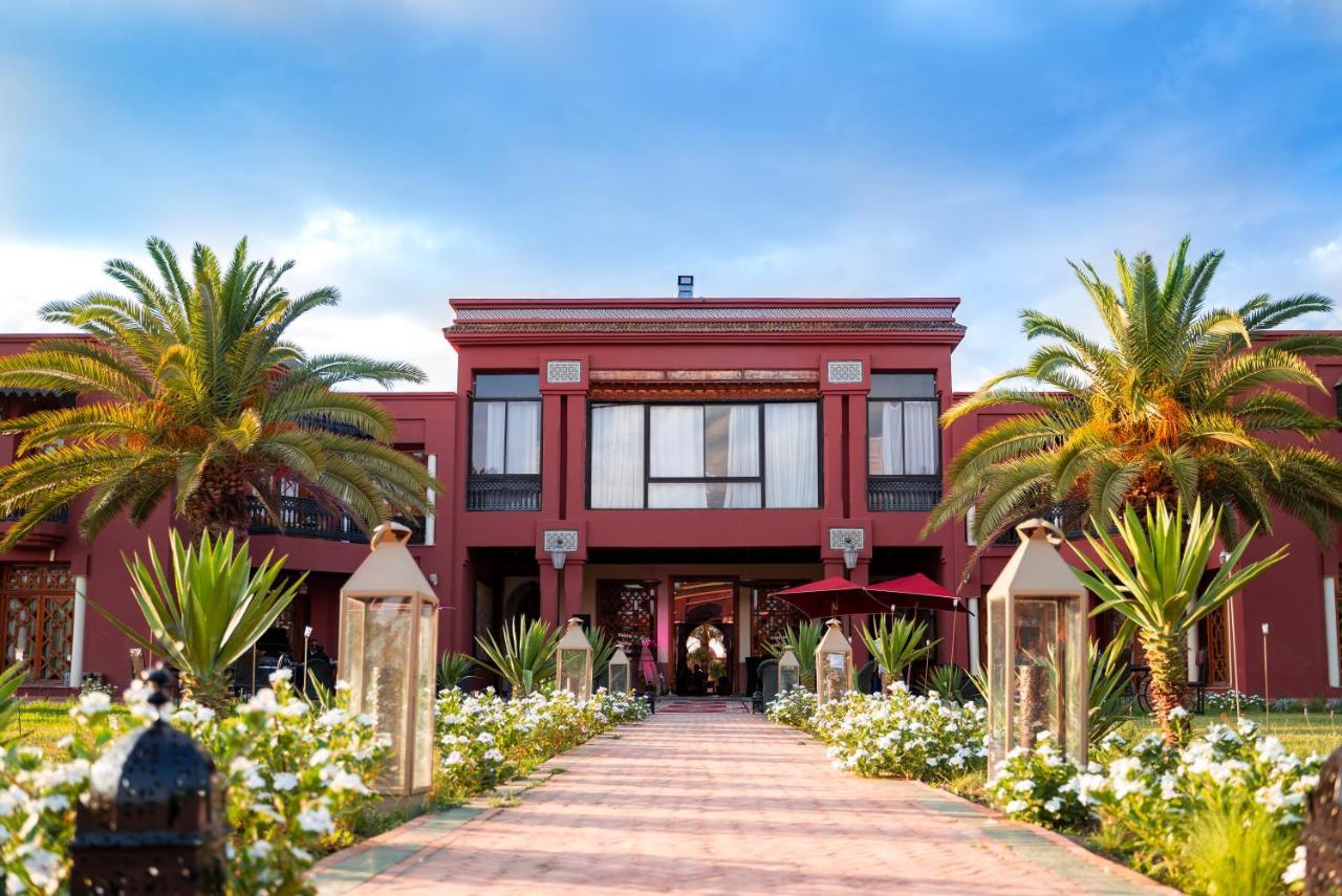 Nomadz Palace Touggana Ngoại thất bức ảnh