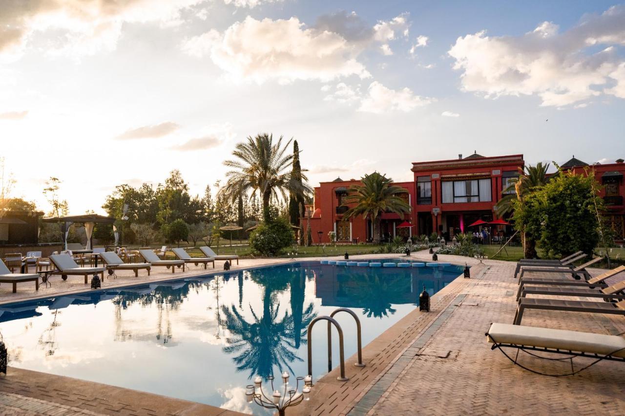 Nomadz Palace Touggana Ngoại thất bức ảnh
