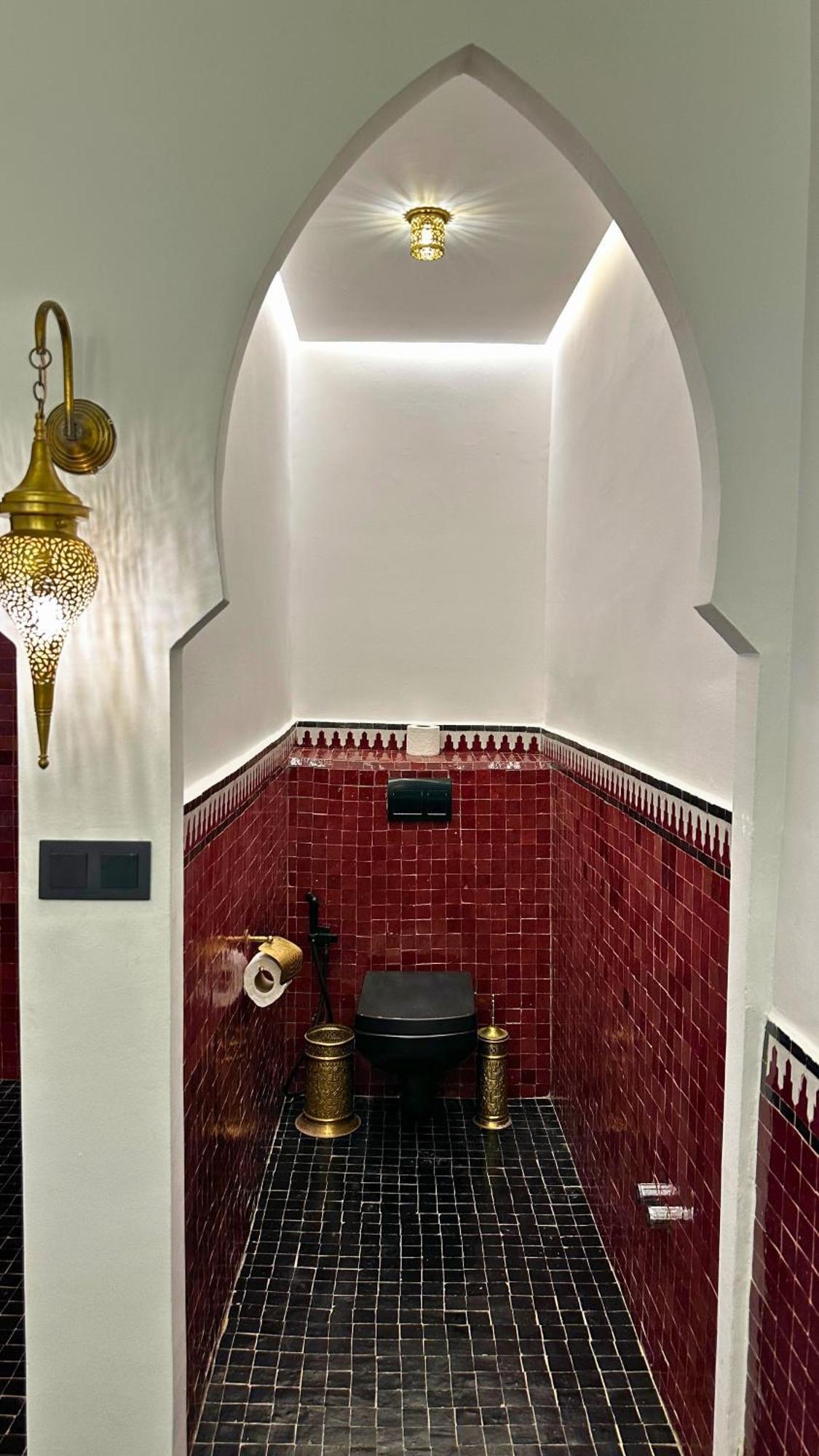 Nomadz Palace Touggana Ngoại thất bức ảnh